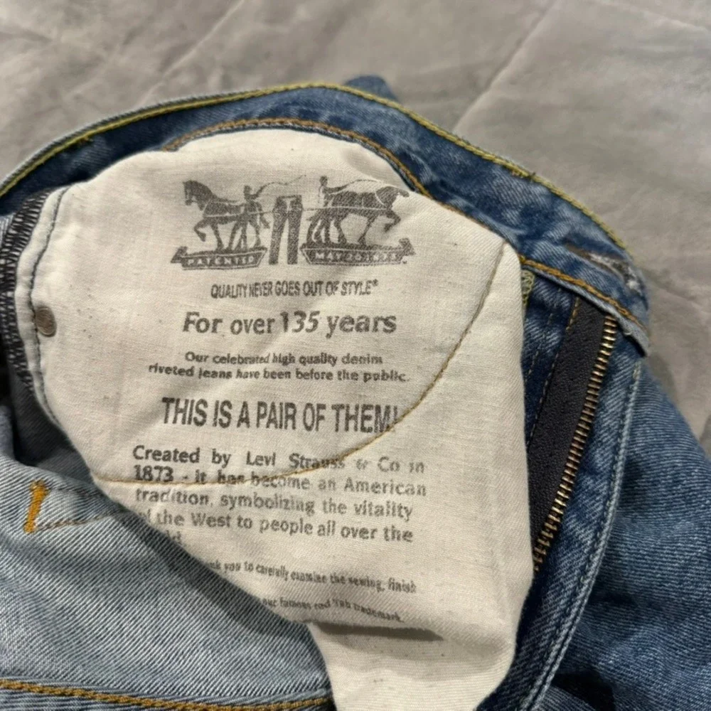 Levi's 505 Regular Fit Jeans Mens 32x32 Blue Straight Leg Denim 00505-4891